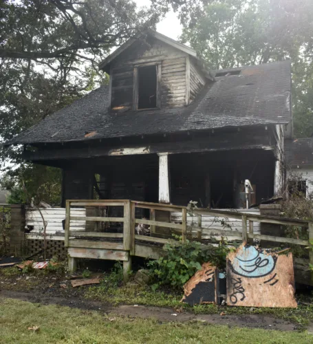 MFD responds to fire inside vacant house on North Center Street